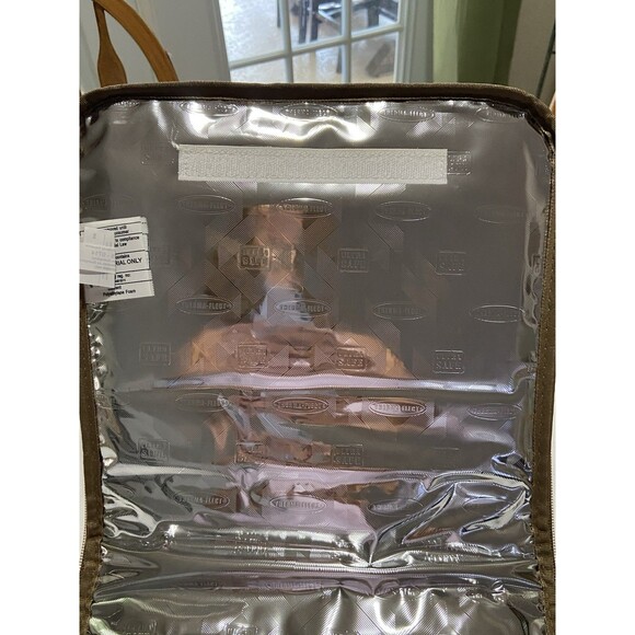 Rachael Ray Casserole Tote Insulated For Heat Zip Closure Folds Flat Wipe Clean - Picture 13 of 16